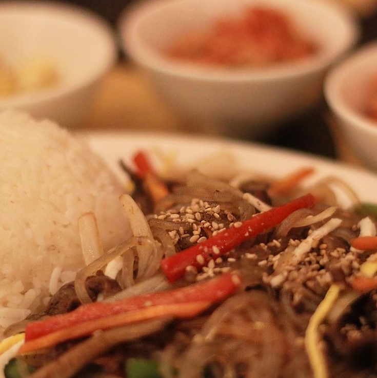Japchae dopbap